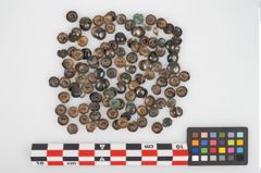 Foto von Bronzegewandbesatzknöpfchen (NHMW-PRAE-026197)